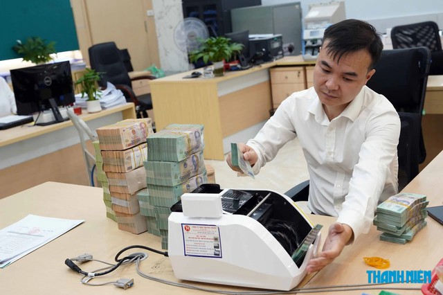 Mức chi trả tối đa cho tất cả tiền gửi tăng lên 350 triệu đồng- Ảnh 1.