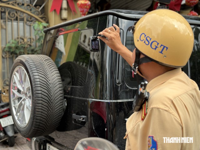 Không có biển cấm vẫn bị CSGT phạt: 3 kiểu đỗ xe nhiều tài xế tưởng đúng - Ảnh 2.