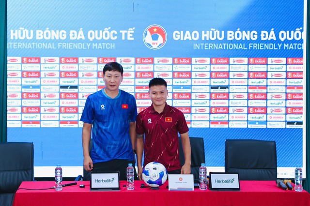 Tài Lộc háo hức chờ ra mắt đội tuyển Việt Nam, thầy Kim rất coi trọng trận giao hữu với Myanmar- Ảnh 3.