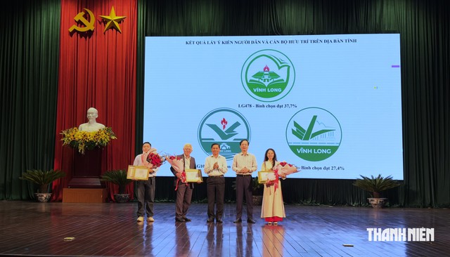 Trao giải nhất biểu trưng tỉnh Vĩnh Long có 'ngọn đuốc Đồng Khởi' - Ảnh 1.