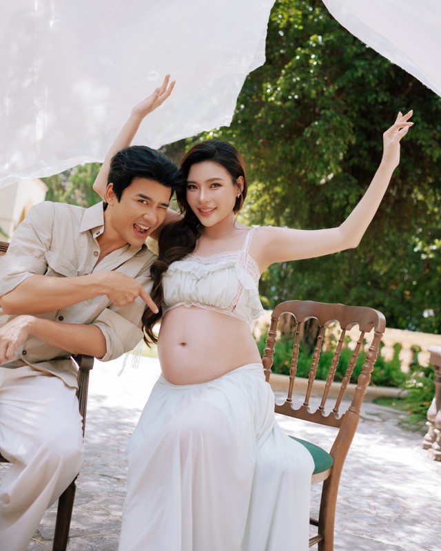 Thúy Diễm khoe nhan sắc rạng rỡ, trải lòng chuyện mang thai ở tuổi 40- Ảnh 2.