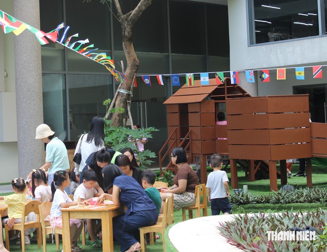 Thấy con hỏi 'vì sao', nhiều cha mẹ vô tình 'Hỏi gì nhiều thế' - Ảnh 4.