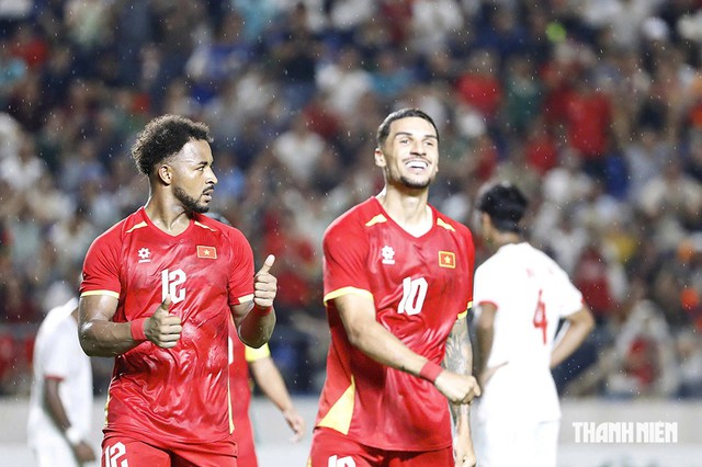 Đội tuyển Việt Nam nhảy 'điệu samba' ngọt ngào- Ảnh 3.