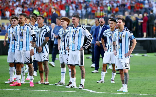 Messi khóc!- Ảnh 7.
