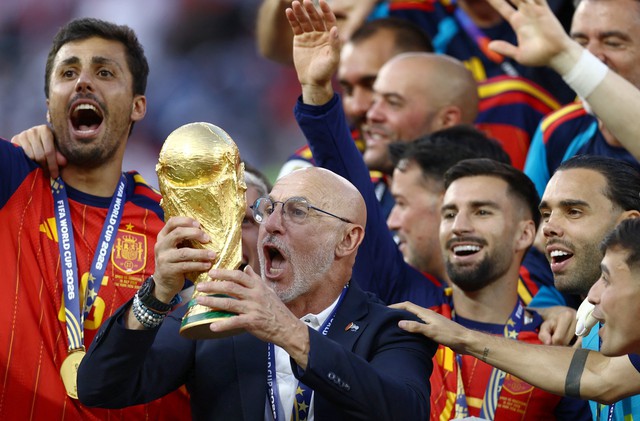 HLV Fuente và người hùng Torres nói tuyệt hay khi vô địch World Cup: ‘Tây Ban Nha xứng đáng thắng Argentina’- Ảnh 1.