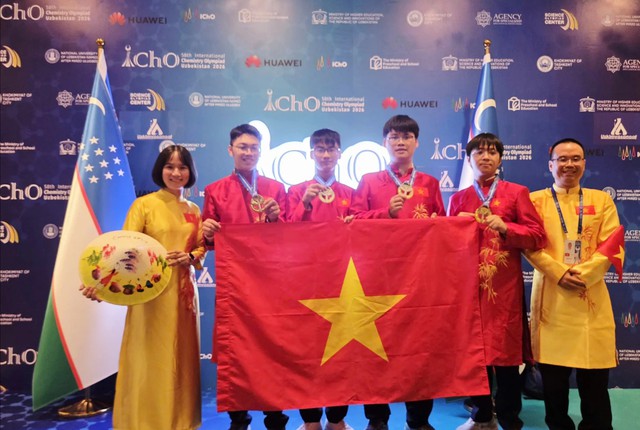 Việt Nam giành 4 huy chương vàng, lọt top 3 Olympic hóa học quốc tế- Ảnh 1.