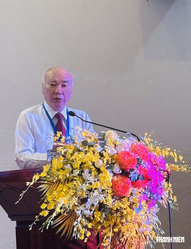 Ông Phan Nguyễn Như Khuê làm Chủ tịch Liên hiệp các Hội Văn học - Nghệ thuật TP.HCM- Ảnh 1.