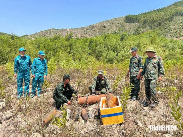 Quảng Ngãi: Thu gom, xử lý 10 quả bom, đạn sót lại sau chiến tranh- Ảnh 1.