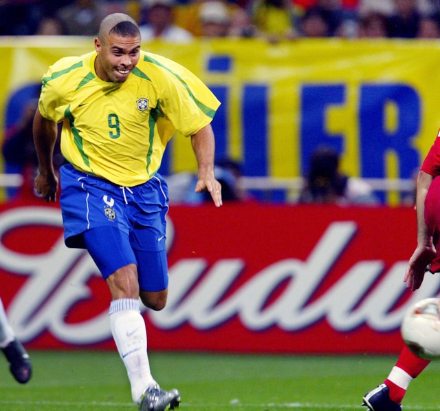Những người hùng trong lịch sử chung kết World Cup: Ronaldo 'béo' có tên- Ảnh 1.