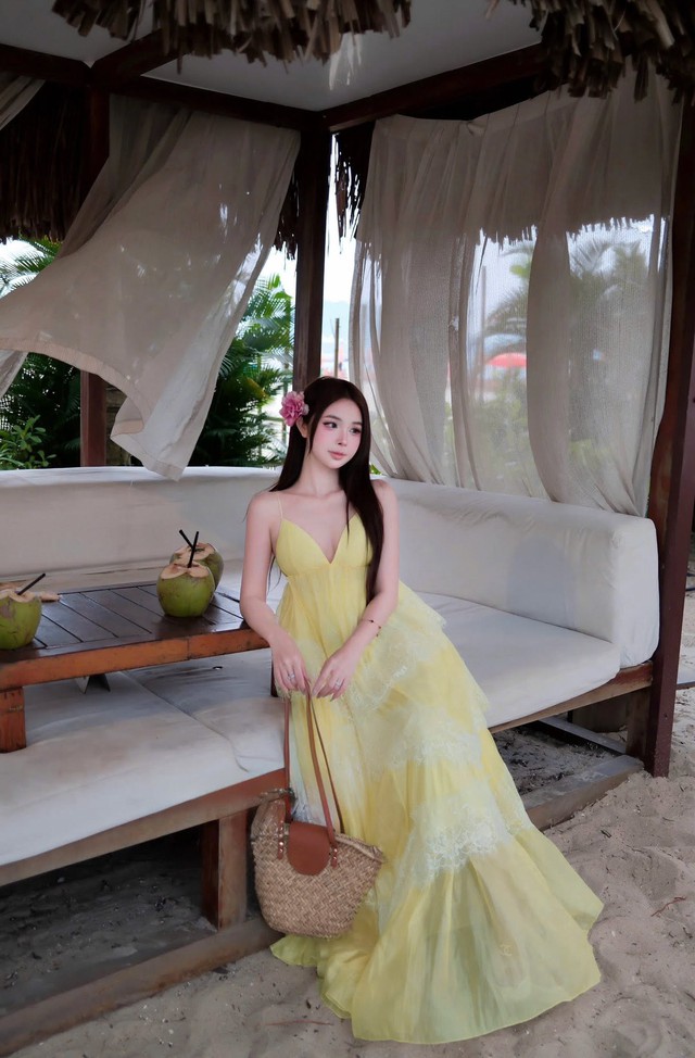 Thổi b&ugrave;ng n&eacute;t c&aacute; t&iacute;nh đầy dịu d&agrave;ng với trang phục pastel- Ảnh 2.