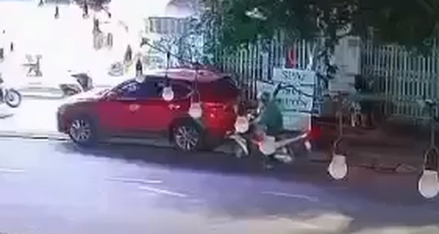 Truy bắt nghi phạm mặc áo Grab bắn chết người ở Đắk Lắk- Ảnh 1.