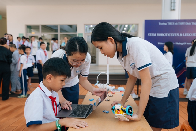 Từ học bổng đến STEM: CUBHCM đồng hành cùng thế hệ trẻ Việt Nam- Ảnh 3.