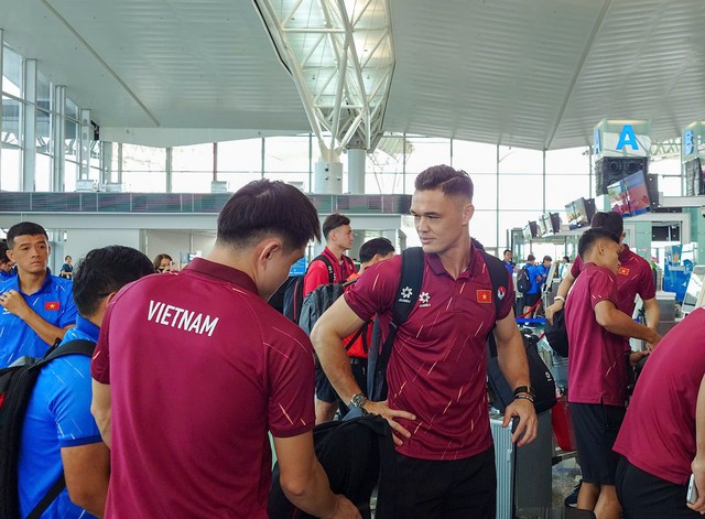Đội tuyển Việt Nam háo hức sang Thái Lan chuẩn bị đấu Timor Leste: Khởi đầu hành trình lịch sử! - Ảnh 7.