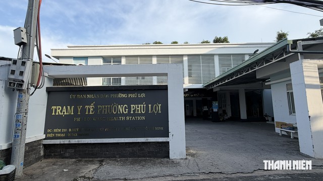 TP.HCM giao trụ sở cũ bỏ trống làm điểm trạm y tế, tiếp nhận hàng cứu trợ - Ảnh 3.