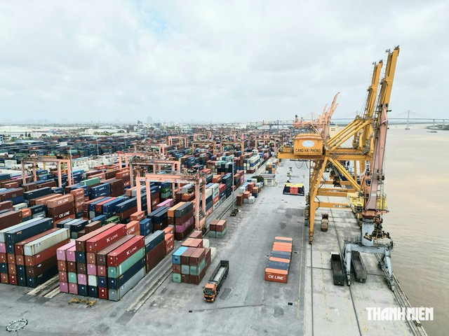 Dồn lực cho xuất khẩu cuối năm- Ảnh 1.