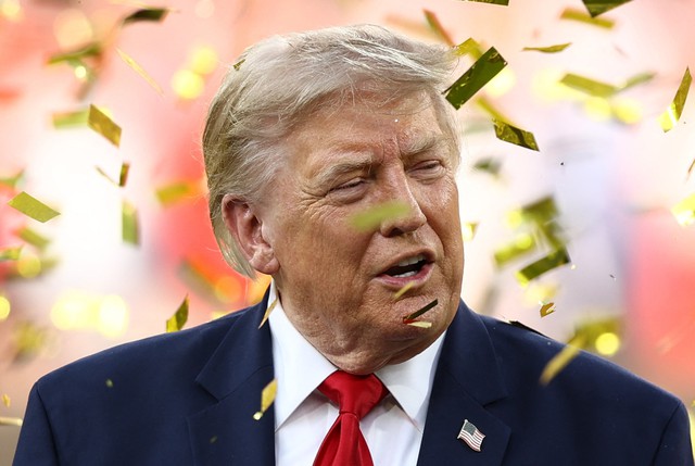Tổng thống Trump được bảo vệ an ninh thế nào ở chung kết World Cup: Xem qua kính chống đạn- Ảnh 6.