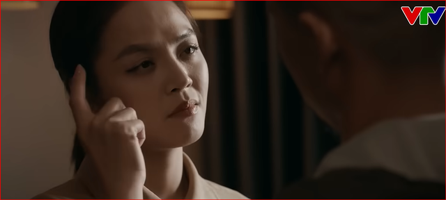 'B&agrave; tr&ugrave;m' b&iacute; ẩn trong &lsquo;Lửa trắng&rsquo; l&agrave; ai? - Ảnh 2.