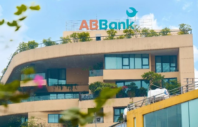 ABBank tăng vốn điều lệ lên hơn 16.000 tỉ đồng - Ảnh 1.