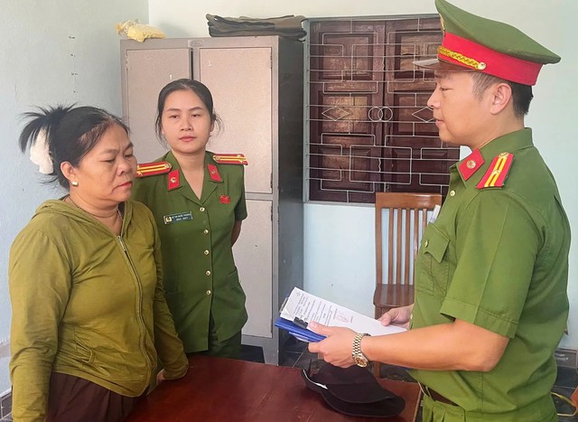 Tin thầy bói lấy lại 10 tỉ đồng bị lừa,người phụ nữ mất thêm 179 triệu đồng - Ảnh 1.