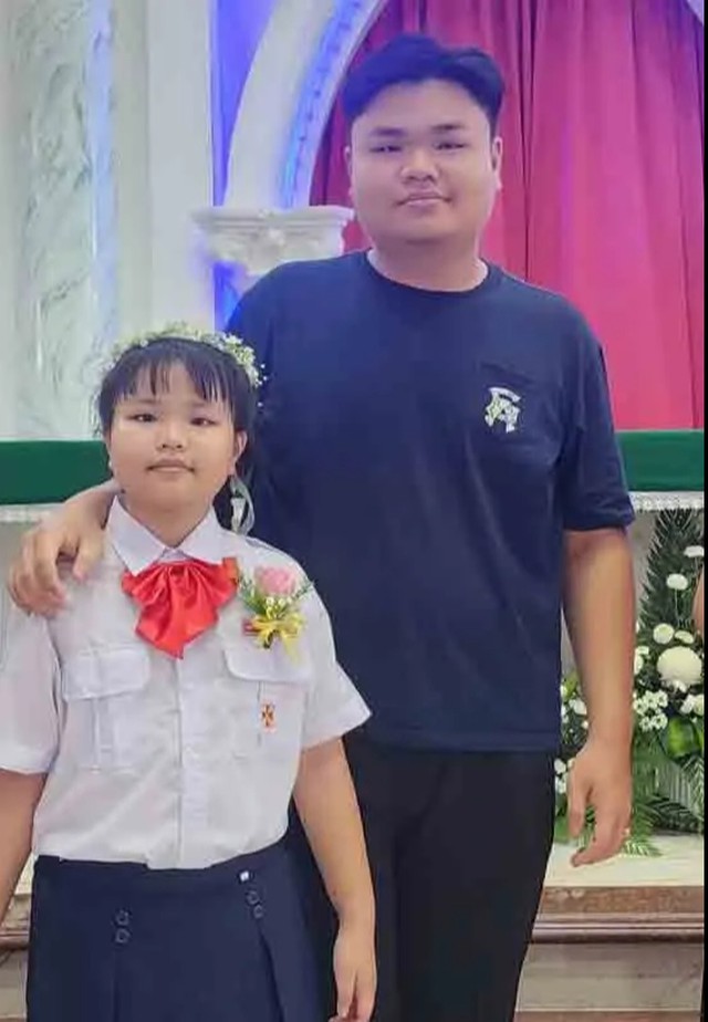 Những sinh vi&ecirc;n được chắp c&aacute;nh v&agrave;o đời- Ảnh 2.