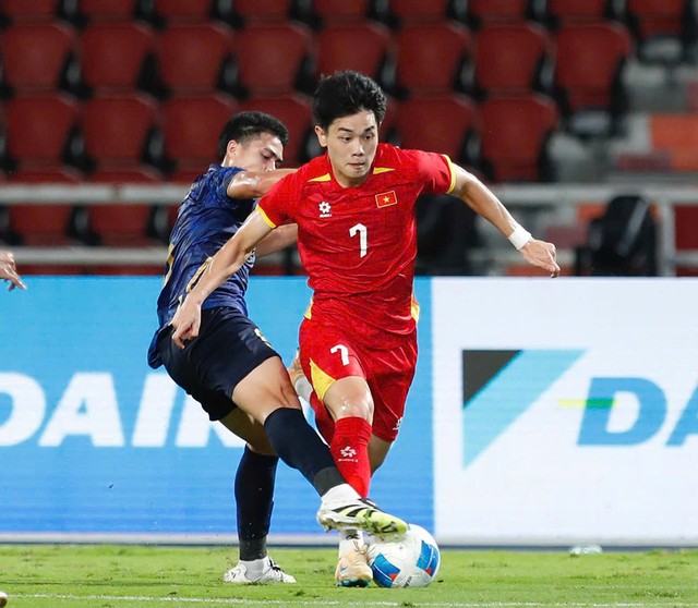 Báo Singapore chỉ ra sự đặc biệt của Đình Bắc tại ASEAN Cup 2026- Ảnh 1.