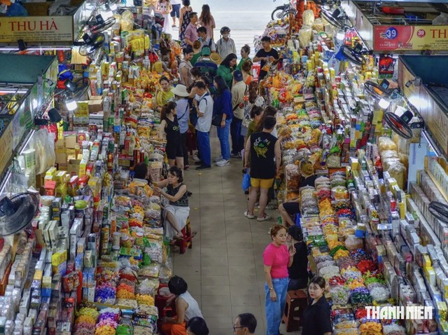 Vì sao khách Hàn Quốc chọn Việt Nam nhiều hơn Thái Lan? - Ảnh 1.