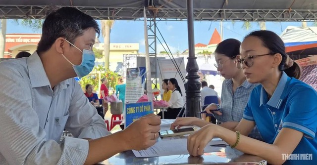Doanh nghiệp tuyển gấp: Thu nhập cao, chỗ ở miễn phí, hỗ trợ tiền nuôi con nhỏ... - Ảnh 4.