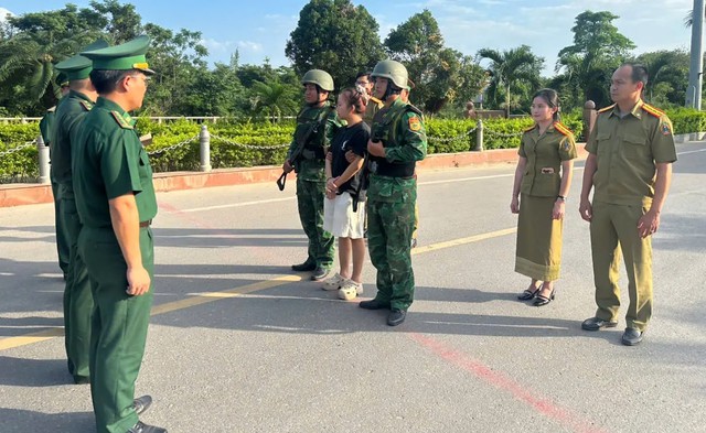 Phạm nhân lĩnh án 13 năm tù bị bắt khi lẩn trốn tại Lào- Ảnh 1.
