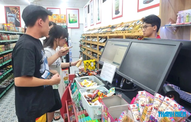Thông tin trên hóa đơn: Cục Thuế nói một đằng, thuế cơ sở hướng dẫn một nẻo - Ảnh 1.