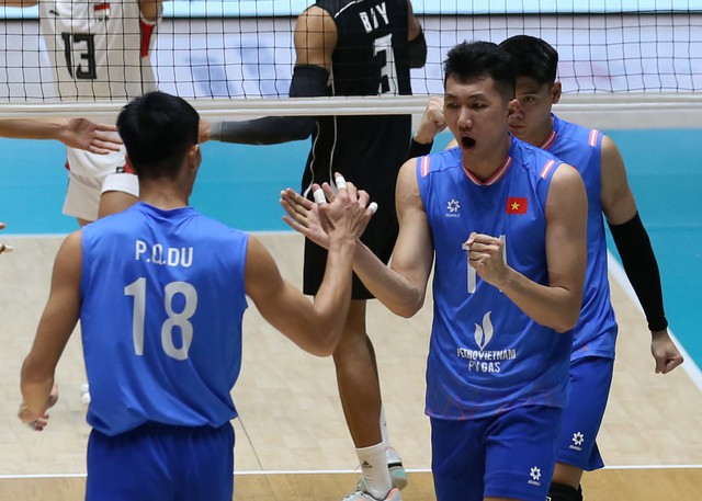 Đội tuyển bóng chuyền Việt Nam thua ngược khó tin trước Thái Lan ở SEA V.Cup- Ảnh 1.