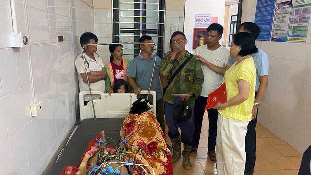 Gia cảnh &eacute;o le của gia đ&igrave;nh c&oacute; 2 chị em bị s&eacute;t đ&aacute;nh tử vong - Ảnh 3.