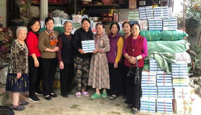 Người bền bỉ gieo mầm xanh hy vọng nơi rẻo cao - Ảnh 9.