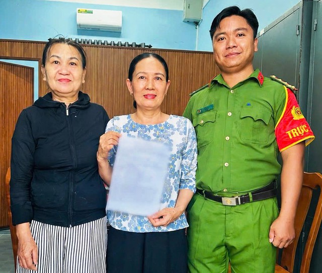 Chuyển nhầm 270 triệu đồng,người phụ nữ nhận lại nhờ hành động đẹp của chủ tài khoản - Ảnh 1.