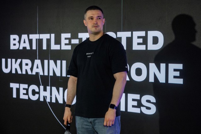 Cựu Bộ trưởng Quốc phòng Ukraine từ chối đề nghị của Tổng thống Zelensky- Ảnh 1.