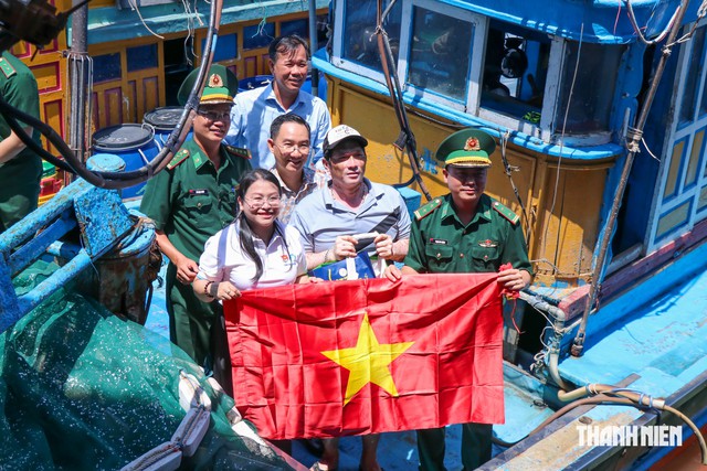 Khánh Hòa: Hành trình lan tỏa tình yêu biển, đảo quê hương - Ảnh 2.