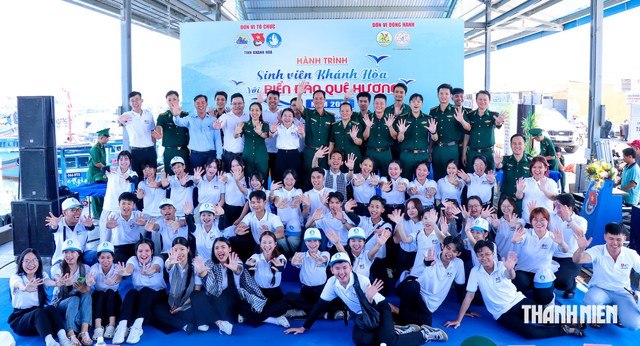 Khánh Hòa: Hành trình lan tỏa tình yêu biển, đảo quê hương - Ảnh 3.