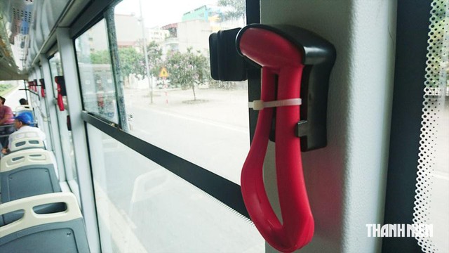 Xe khách tai nạn bốc cháy, tự cứu chính mình thế nào? - Ảnh 4.