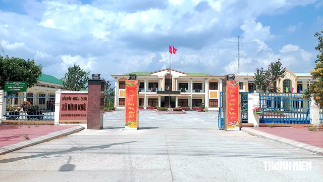 C&aacute;n bộ x&atilde; mong giảm ph&iacute; qua trạm thu ph&iacute; sau s&aacute;p nhập- Ảnh 2.