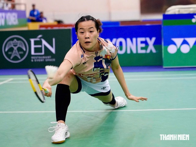 Nguyễn Thùy Linh thua ngược đáng tiếc trước tay vợt hạng 7 thế giới tại Trung Quốc - Ảnh 1.