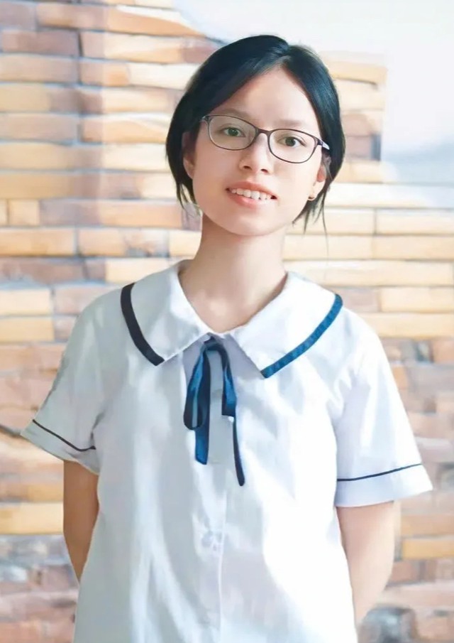 Nữ sinh được tuyển thẳng v&agrave;o 3 trường đại học Y- Ảnh 1.