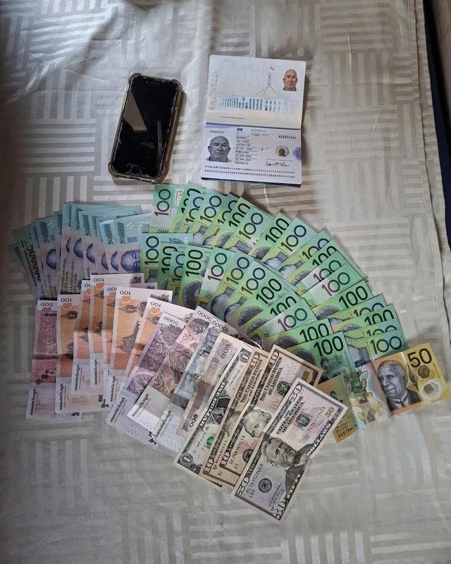 Hành khách đi tàu liên tục bỏ quên tiền, từ ngàn USD tới hàng trăm triệu- Ảnh 1.