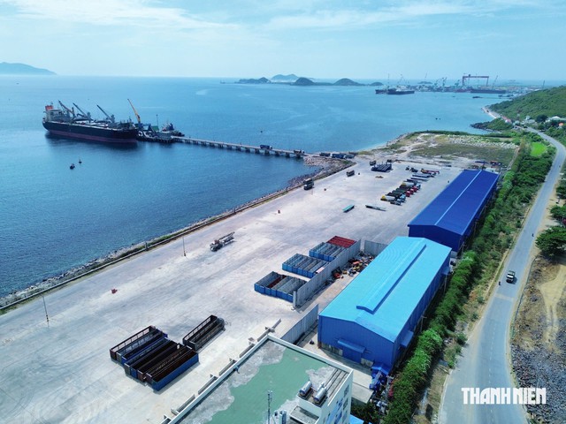 Khu kinh tế Vân Phong đón thêm 7 dự án hơn 5.562 tỉ đồng- Ảnh 2.