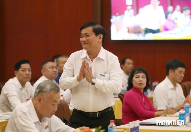 Ấn tượng, hấp dẫn với góc nhìn đa dạng, giàu cảm xúc chân thật về ngành điện - Ảnh 1.
