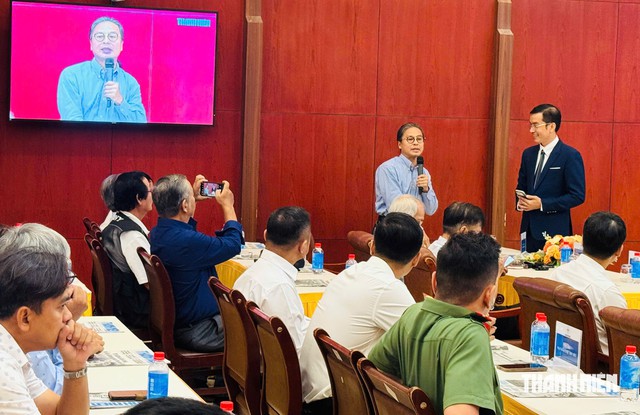 Ấn tượng, hấp dẫn với góc nhìn đa dạng, giàu cảm xúc chân thật về ngành điện - Ảnh 8.