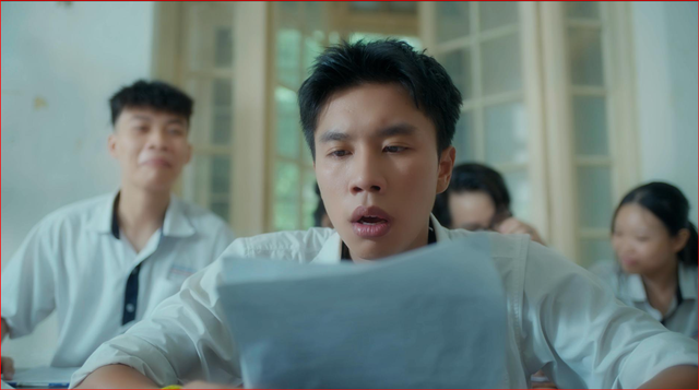 Con trai nghệ sĩ Vân Dung đóng chính phim giờ vàng sau ‘Đi giữa trời rực rỡ’ - Ảnh 1.