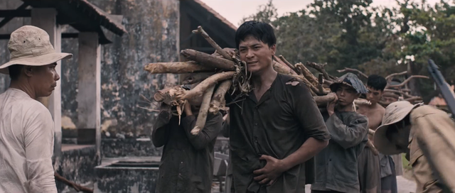 Phim nhà nước đặt hàng ‘Thanh âm vượt đại dương’ ra sao sau ngày đầu công chiếu? - Ảnh 1.