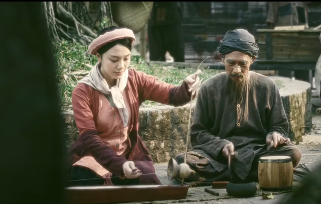 Phim nhà nước đặt hàng ‘Thanh âm vượt đại dương’ ra sao sau ngày đầu công chiếu? - Ảnh 2.