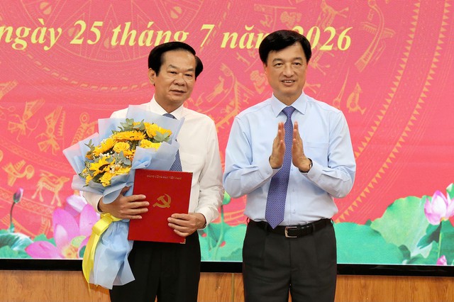 Tân Bí thư Thành ủy Cần Thơ Đỗ Thanh Bình nói về những việc cần làm ngay- Ảnh 1.