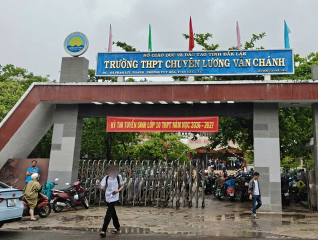Thi đạt 2 - 3 điểm môn chuyên vẫn đỗ vào trường chuyên: Có đúng quy chế?- Ảnh 1.