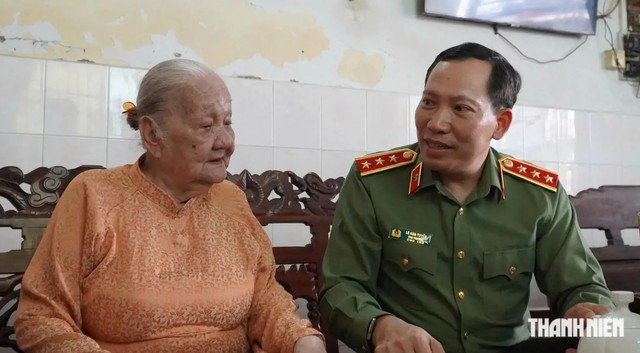 Bộ Công an tri ân thương binh, liệt sĩ tại An Giang - Ảnh 4.